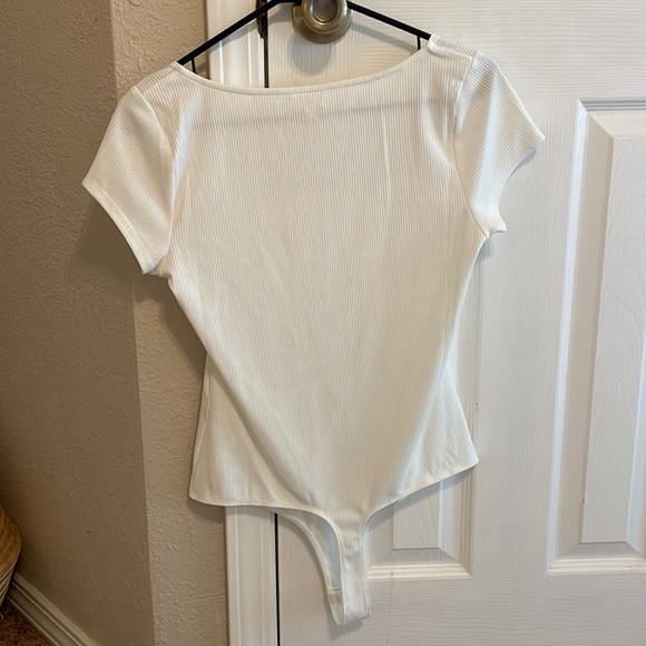 Squareneck Ribbed Bodysuit - Picture 2 of 2